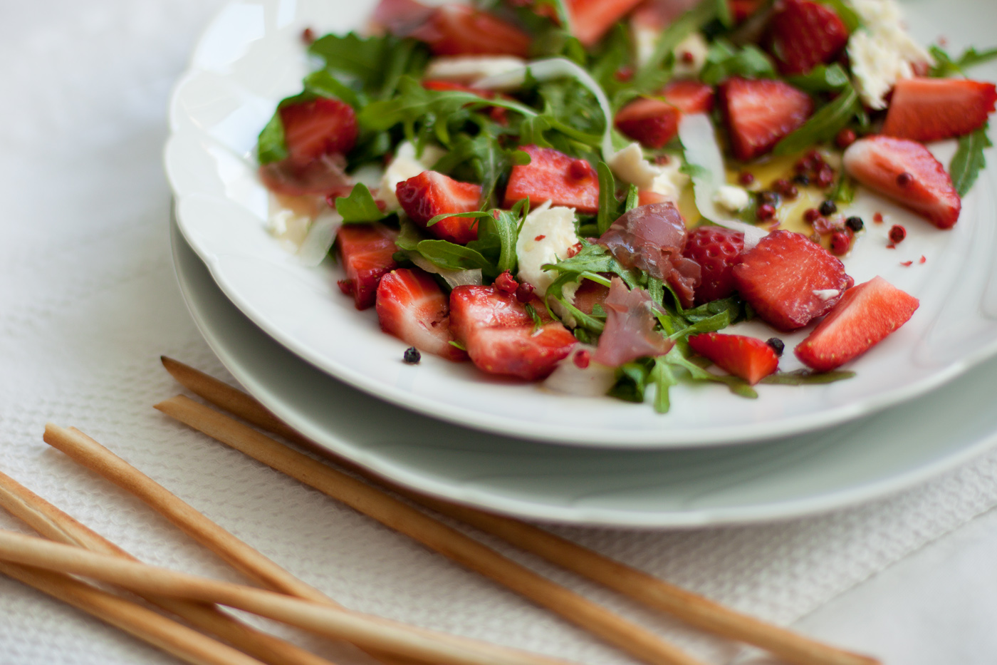 Erdbeer-Mozzarella-Salat | Mood For Style - Fashion, Food, Beauty ...