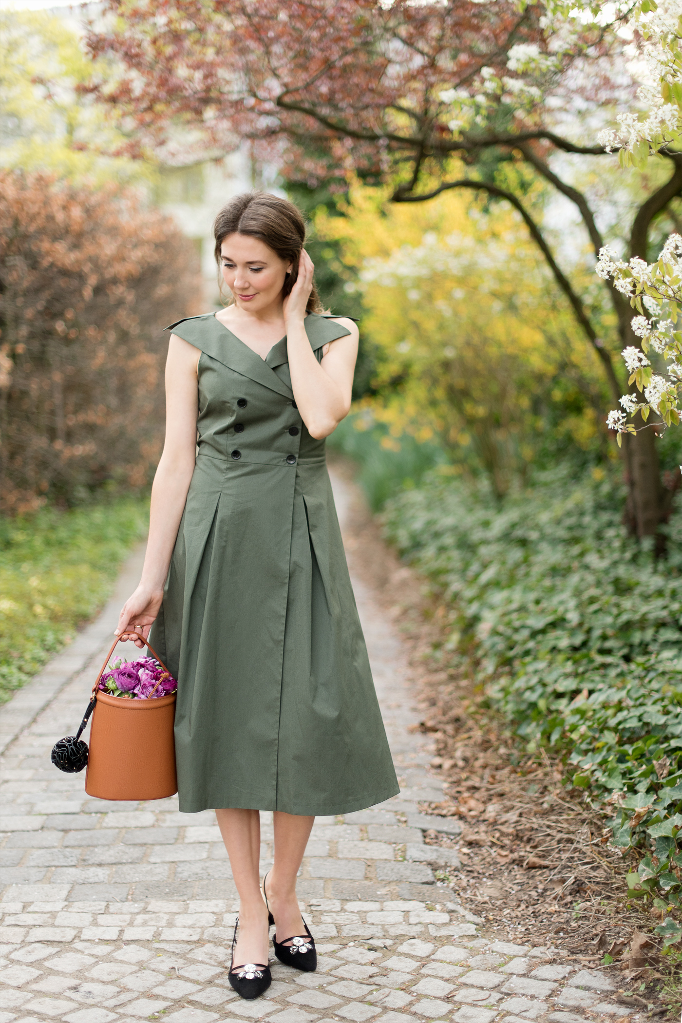 zara-midi-dress-bucket-bag-sling-pumps-springfashion-fashionblog