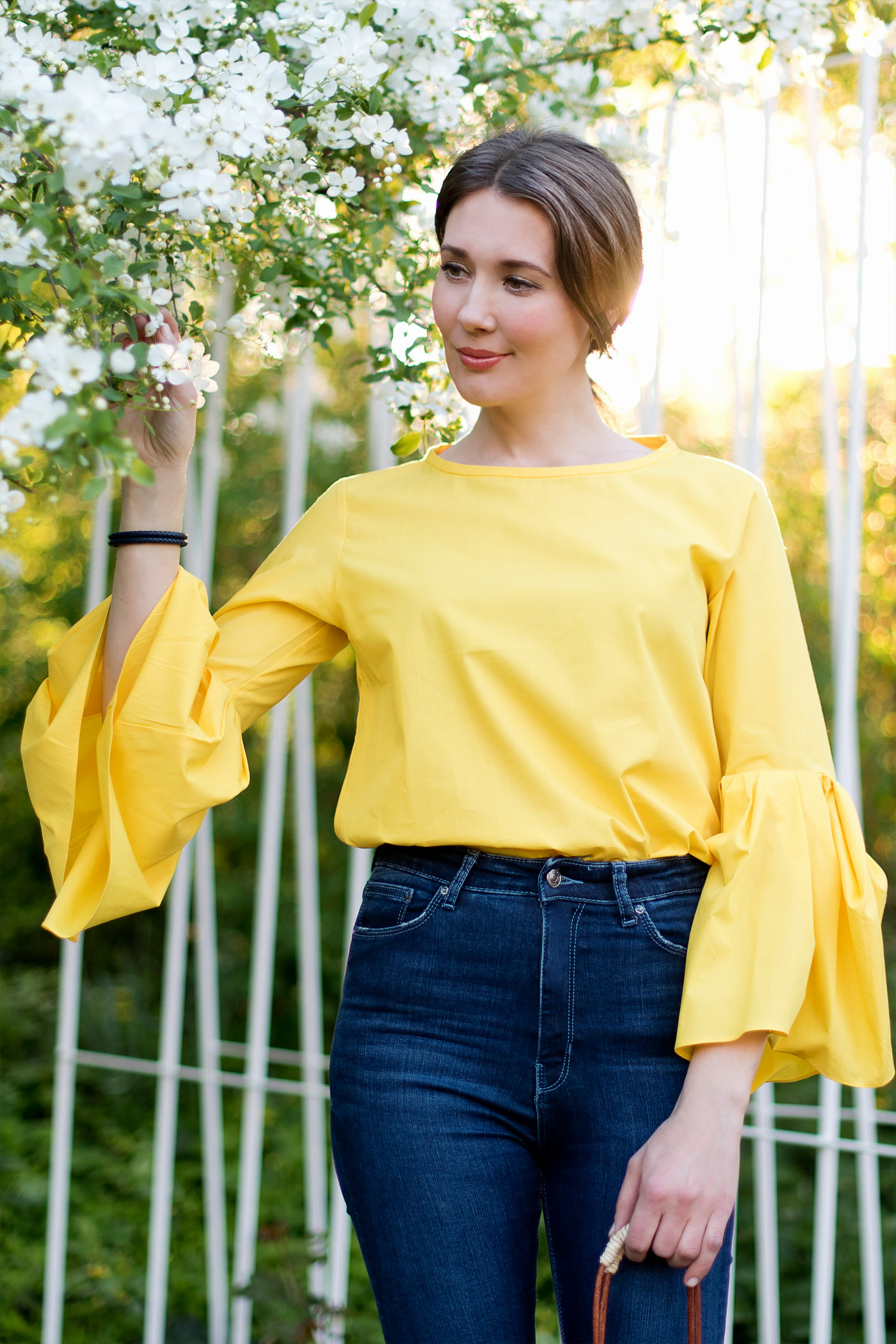 zara-yellow-bell-sleeved-bluse-blouse-zara-high-waist-jeans-lanvin-widges-fashionblog