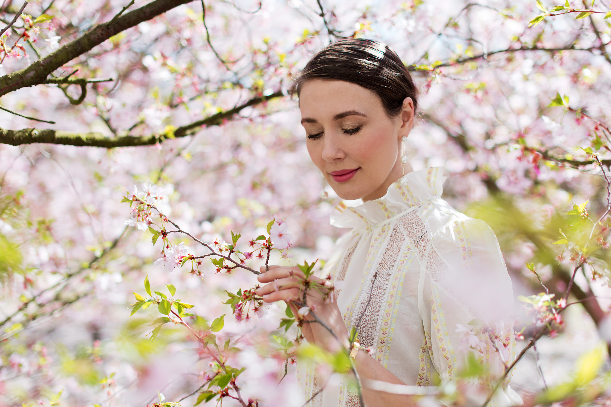 sandro-paris-top-toryburch-bag-FLEMING-fashionblog-springlook-sakura